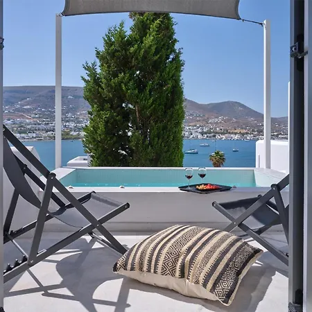 Parian Village 4*