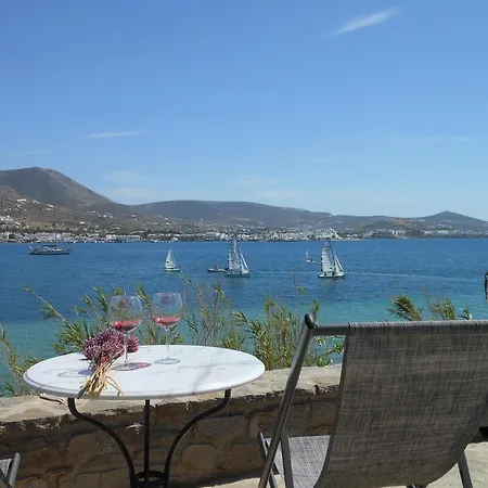 Hotel Parian Village