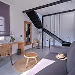 Parian Village - Adults Only فندق 4*